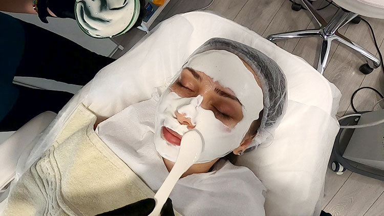 ten hidratat si curatat